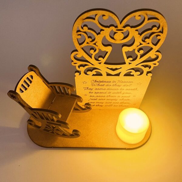 Christmas Candle Memorial Display to Remember Loved Ones .Electronic candles