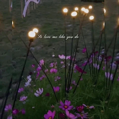 🔥Solar Powered Firefly Garden Light